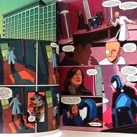 GI JOE CASTLE FALL Cover B comics - Picture 4 of 5